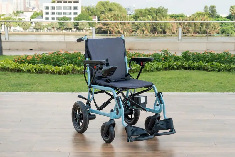 xe lăn điện gọn nhẹ