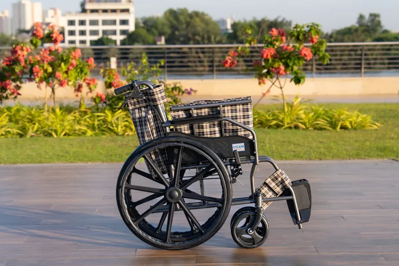 xe lăn tay gấp gọn CTcare 868