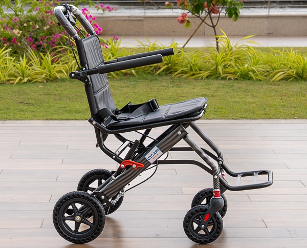 Top 3 mẫu xe lăn gấp gọn siêu nhẹ đáng mua nhất 2026
