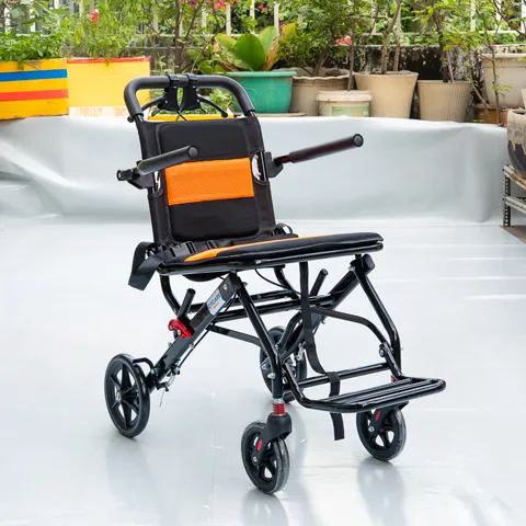 Xe đẩy người già siêu nhẹ 608 GC (khung sắt) - full